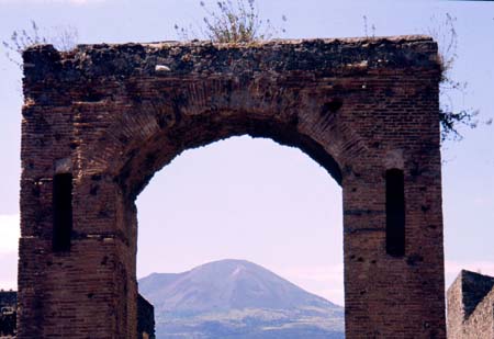 Celebratory Arch in Mercury street