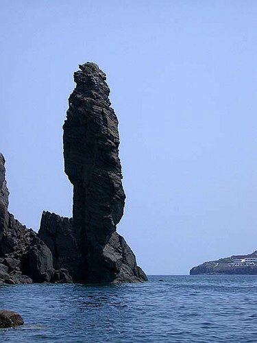 Vulcano - Faraglione