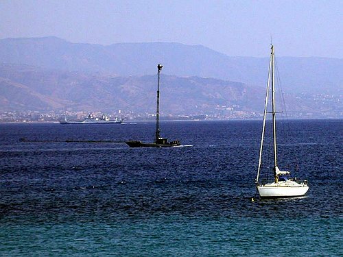 Spadara nello stretto